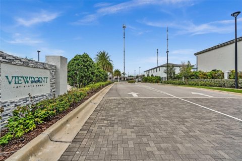 Touwnhouse à louer à Miami Gardens, Floride: 3 chambres, 124.86 m2 № 2051463 - photo 26