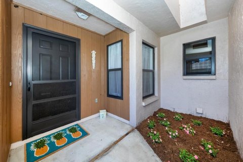 House in Nokomis, Florida 2 bedrooms, 99.59 sq.m. № 1916142 - photo 2