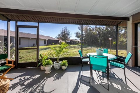 House in Nokomis, Florida 2 bedrooms, 99.59 sq.m. № 1916142 - photo 19