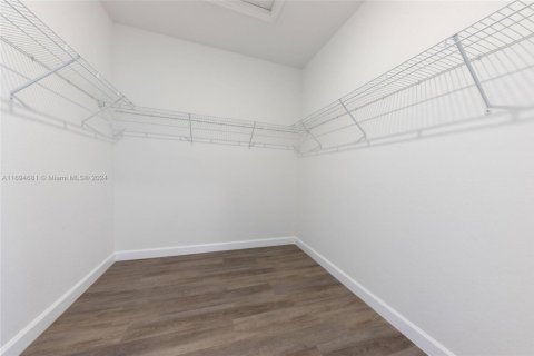 Townhouse in Dania Beach, Florida 3 bedrooms, 162.49 sq.m. № 1986981 - photo 22