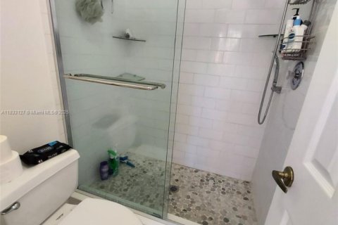 Купить таунхаус в Холливуд, Флорида 3 спальни, 149.02м2, № 1814579 - фото 25