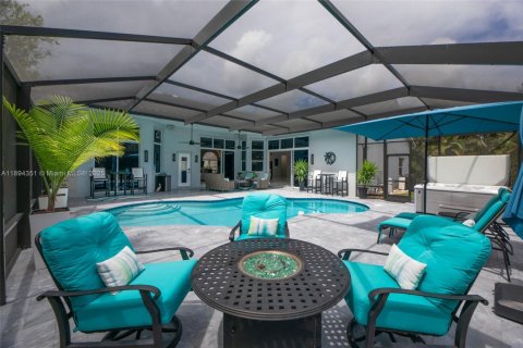 House in Parkland, Florida 5 bedrooms, 273.69 sq.m. № 1952533 - photo 29