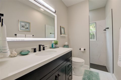 House in Parkland, Florida 5 bedrooms, 273.69 sq.m. № 1952533 - photo 24