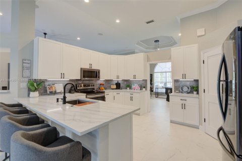 House in Parkland, Florida 5 bedrooms, 273.69 sq.m. № 1952533 - photo 5