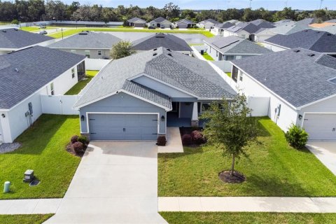 Villa ou maison à vendre à Auburndale, Floride: 3 chambres, 146.04 m2 № 2427286 - photo 6