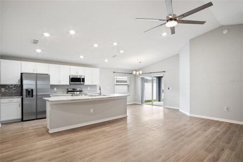 Villa ou maison à vendre à Auburndale, Floride: 3 chambres, 146.04 m2 № 2427286 - photo 11
