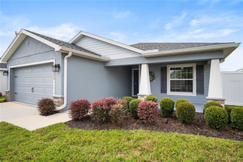 Villa ou maison à vendre à Auburndale, Floride: 3 chambres, 146.04 m2 № 2427286 - photo 4