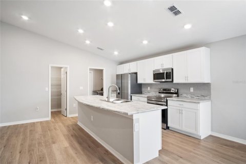 Villa ou maison à vendre à Auburndale, Floride: 3 chambres, 146.04 m2 № 2427286 - photo 13