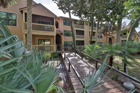 Copropriété à vendre à Daytona Beach, Floride: 4 pièces, 50.17 m2 № 1278068 - photo 2