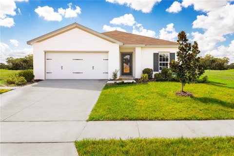 Casa en venta en Haines City, Florida, 4 dormitorios, 159.98 m2 № 1908668 - foto 1