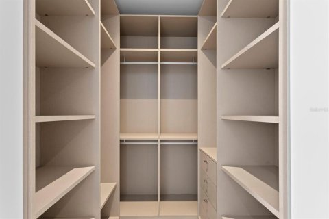 Adosado en venta en Tampa, Florida, 3 dormitorios, 334.91 m2 № 1539348 - foto 30