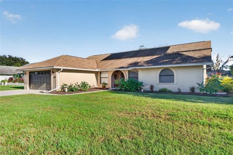 Villa ou maison à vendre à Plant City, Floride: 4 chambres, 218.32 m2 № 2419053 - photo 5