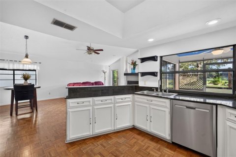 Villa ou maison à vendre à Plant City, Floride: 4 chambres, 218.32 m2 № 2419053 - photo 23