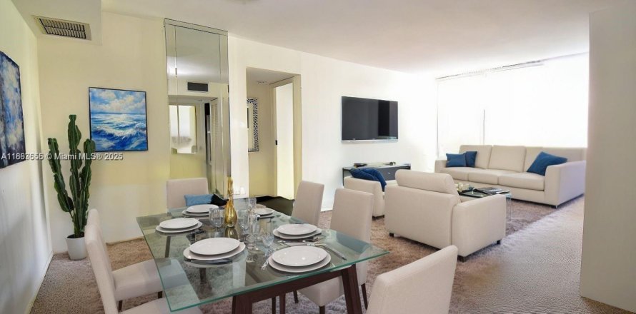 Condo in Sunny Isles Beach, Florida, 2 bedrooms № 1891517