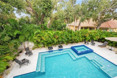 Villa ou maison à vendre à Sarasota, Floride: 4 chambres, 330.17 m2 № 1910678 - photo 29