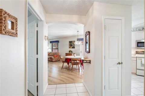 Casa en venta en The Villages, Florida, 2 dormitorios, 104.79 m2 № 2259273 - foto 8