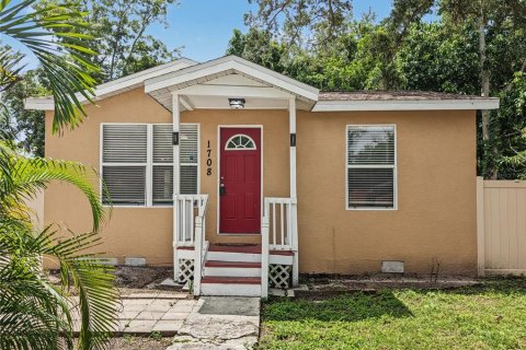 House in Bradenton, Florida 3 bedrooms, 84.73 sq.m. № 2350107