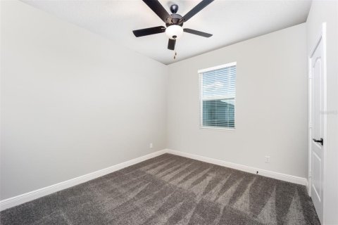 House in Lake Alfred, Florida 4 bedrooms, 171.96 sq.m. № 2122096 - photo 16