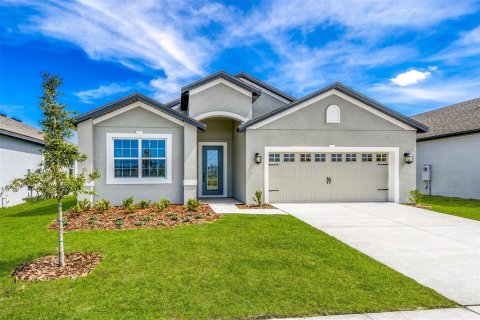 Casa en Lake Alfred, Florida 4 dormitorios, 171.96 m2 № 2122096