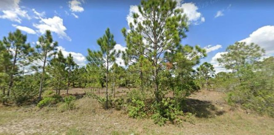 Land in Fort Myers, Florida № 1808462
