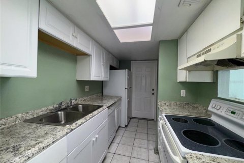Adosado en alquiler en Tampa, Florida, 3 dormitorios, 117.24 m2 № 1912150 - foto 9