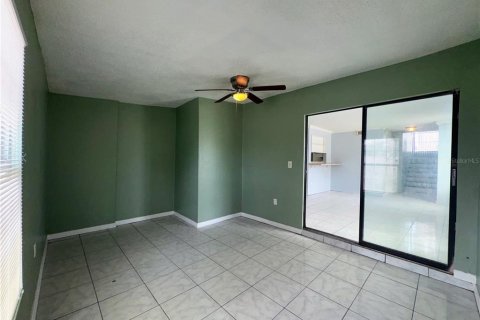 Adosado en alquiler en Tampa, Florida, 3 dormitorios, 117.24 m2 № 1912150 - foto 10