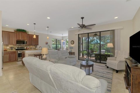 House in Venice, Florida 2 bedrooms, 178 sq.m. № 1884378 - photo 14