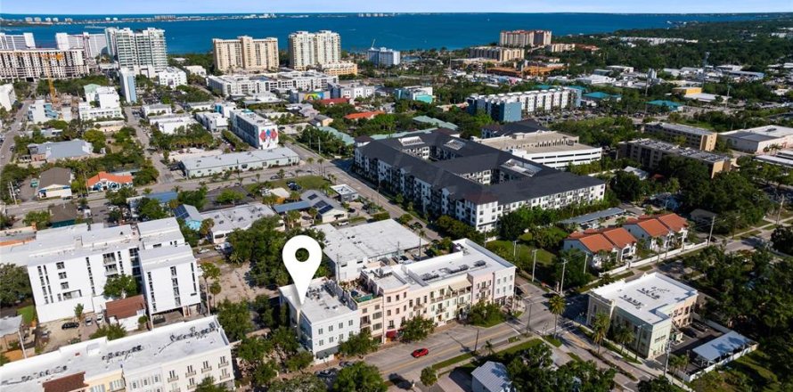 Condominio en Sarasota, Florida, 2 dormitorios № 1772988
