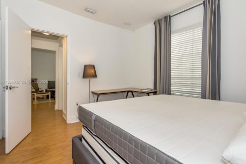 Купить кондоминиум в Майами-Бич, Флорида 1 спальня, 68.47м2, № 1987222 - фото 15