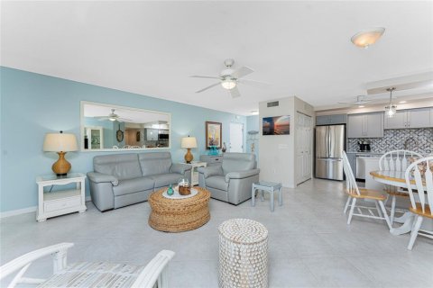 Copropriété à vendre à Englewood, Floride: 2 chambres, 111.48 m2 № 1634522 - photo 9