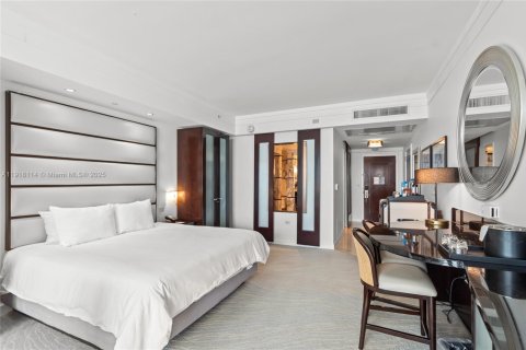 Condominio en venta en Miami Beach, Florida, 49.98 m2 № 1972668 - foto 9