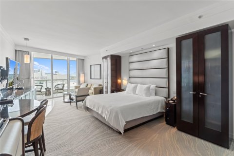 Condominio en venta en Miami Beach, Florida, 49.98 m2 № 1972668 - foto 8