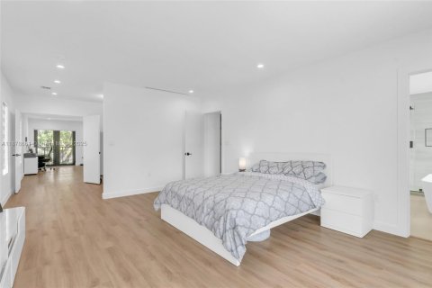 Villa ou maison à vendre à Miami, Floride: 4 chambres, 248.14 m2 № 1920686 - photo 20