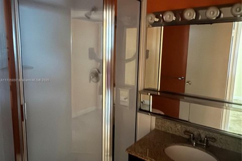 Condominio en venta en Lauderdale Lakes, Florida, 2 dormitorios, 87.7 m2 № 1694953 - foto 7
