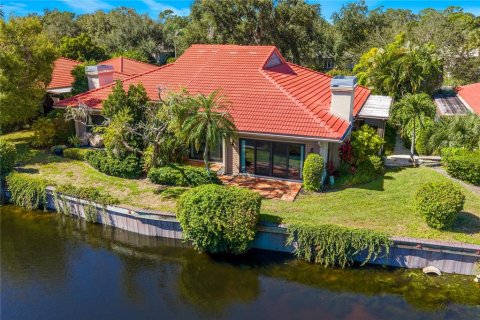 House in Sarasota, Florida 3 bedrooms, 162.02 sq.m. № 2430565 - photo 23