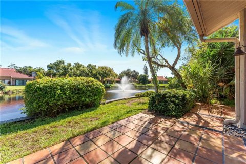 House in Sarasota, Florida 3 bedrooms, 162.02 sq.m. № 2430565 - photo 22