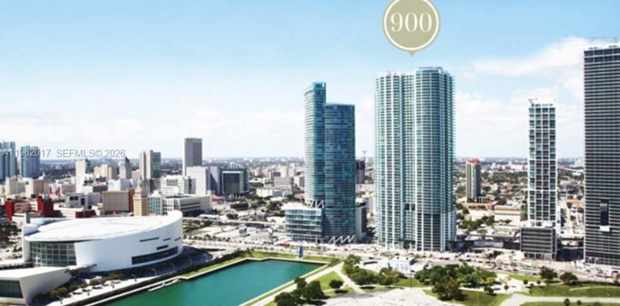 Кондоминиум с 4 комнатами в Майами, Флорида № 2028318