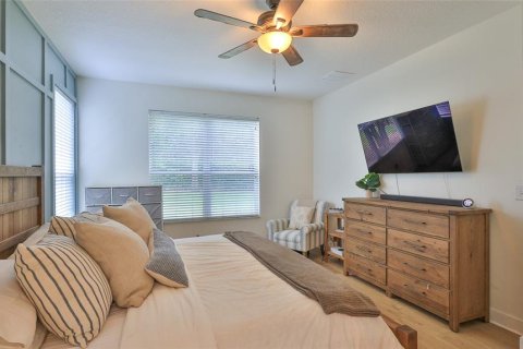House in DeLand, Florida 4 bedrooms, 252.88 sq.m. № 1778183 - photo 18