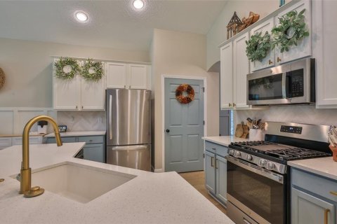 House in DeLand, Florida 4 bedrooms, 252.88 sq.m. № 1778183 - photo 12