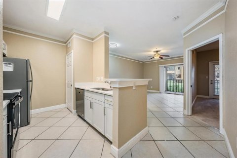 Condo in Tampa, Florida, 1 bedroom  № 1424653 - photo 9