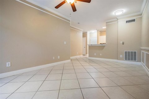 Condo in Tampa, Florida, 1 bedroom  № 1424653 - photo 16