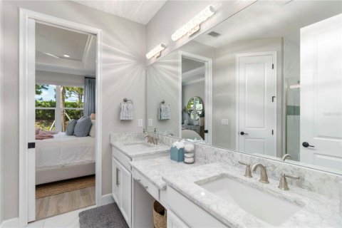 House in Bradenton, Florida 2 bedrooms, 144.74 sq.m. № 1758010 - photo 20