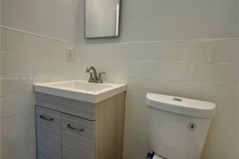 Apartment in Fort Lauderdale, Florida 1 bedroom, 70.61 sq.m. № 2022150 - photo 18