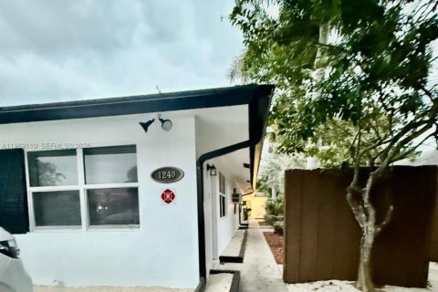 Apartamento en alquiler en Fort Lauderdale, Florida, 1 dormitorio, 246.56 m2 № 2030154 - foto 17