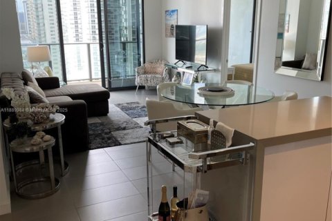 Condo in Miami, Florida, 2 bedrooms  № 1939069 - photo 4