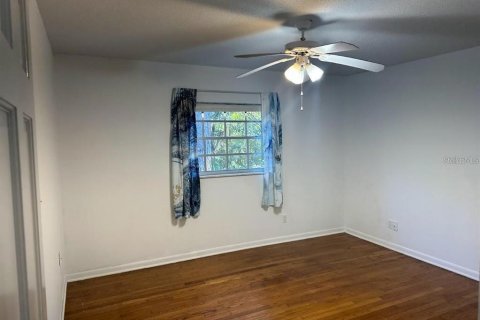 Casa en alquiler en Ocala, Florida, 4 dormitorios, 318.28 m2 № 2111943 - foto 11