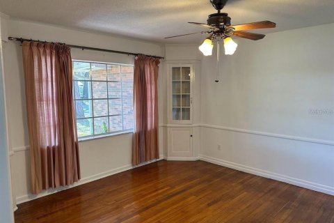 Casa en alquiler en Ocala, Florida, 4 dormitorios, 318.28 m2 № 2111943 - foto 15