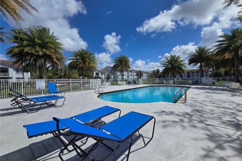 Condo in Davie, Florida, 3 bedrooms  № 2043080 - photo 21