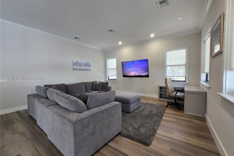 Condo in Davie, Florida, 3 bedrooms  № 2043080 - photo 16