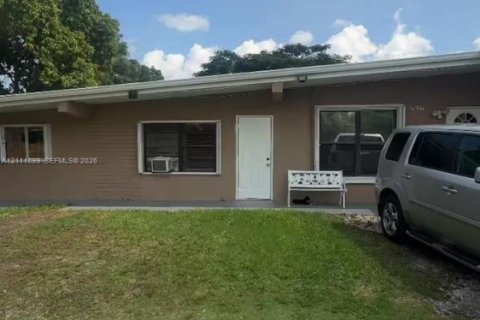 Immobilier commercial à Homestead, Floride 1 chambre, 195.93 m2 № 2428411